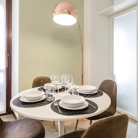 Italianway - Lazzaro Palazzi 6 Apartment Milan