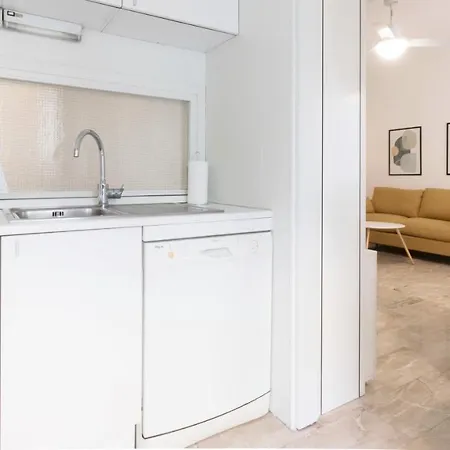 Italianway - Lazzaro Palazzi 6 * Mailand